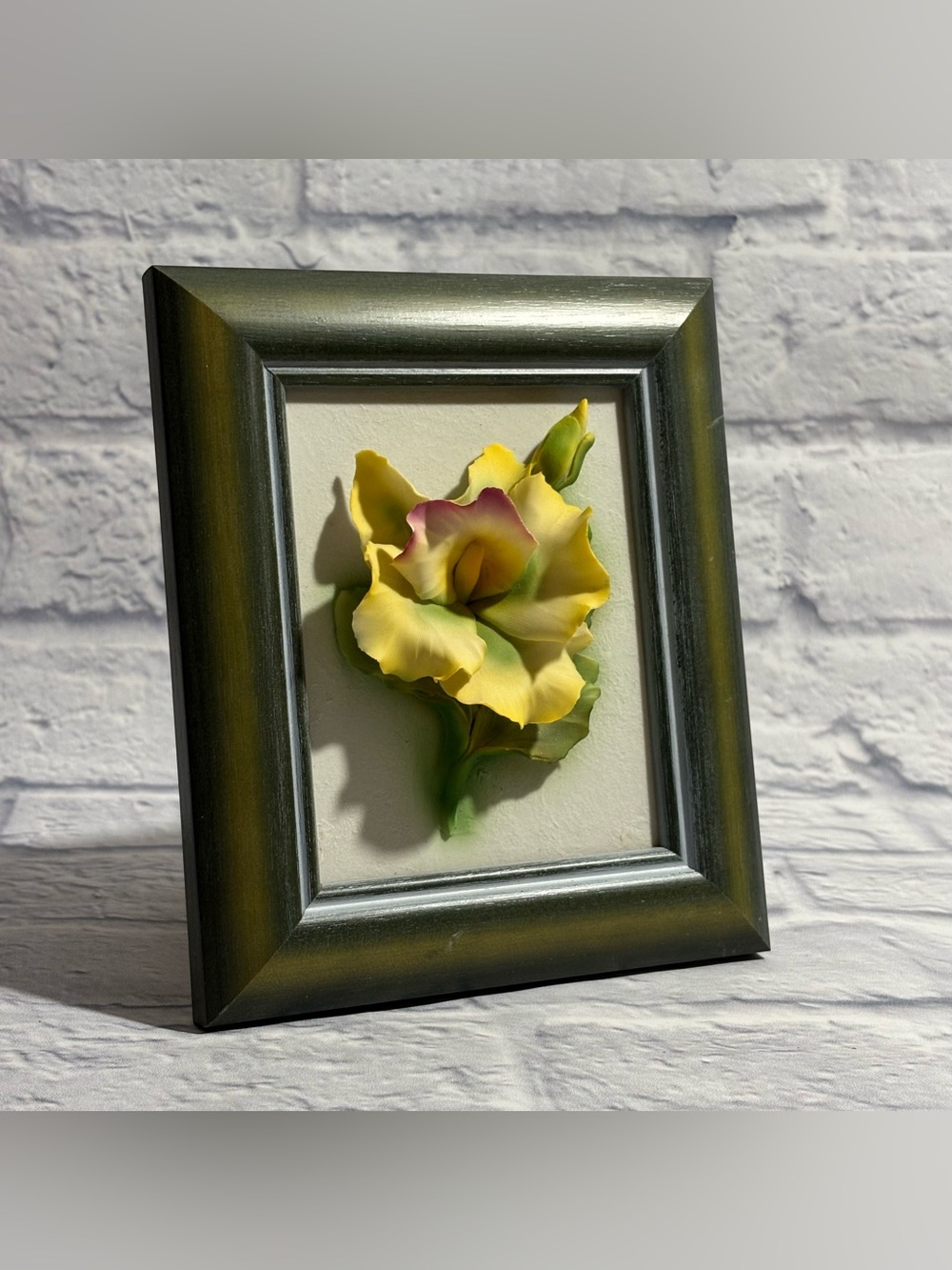 Vintage Made In Italy Fabar 3D Capodimonte porcelain orchid framed artwork